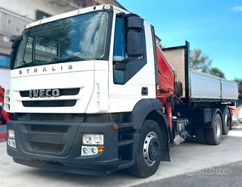 IVECO STRALIS 420 con Gru e Ribaltabile