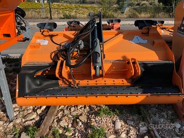 Assaloni attrezzatura da neve