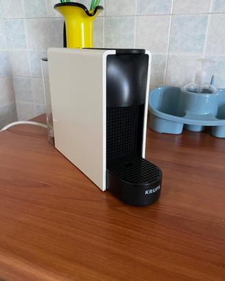 Macchina caffè Nespresso Krups