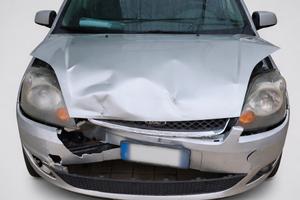 Ford Fiesta 1.2 Ghia 2007 INCIDENTATA – Motore OK