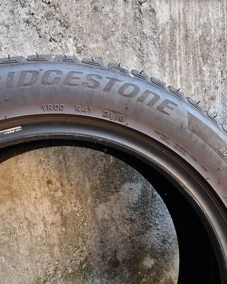 Pneumatici invernali  225/55 R 18