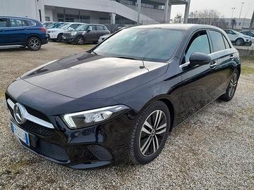 Mercedes-benz A 180 d Automatic Business Extra I N