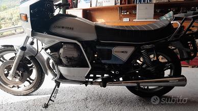 Moto Guzzi SP 1000