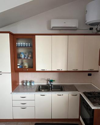 Cucina completa seminuova