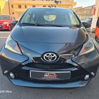 Toyota Aygo 1.0 VVT-i 69 CV 5 porte x-cool