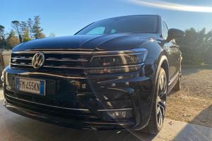 Tiguan 2.0 bitdi Executive R-Line 4motion 240cvDSG