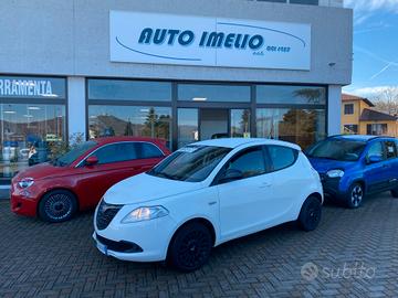 Lancia Ypsilon 1.2 69 CV 5 porte Elefantino