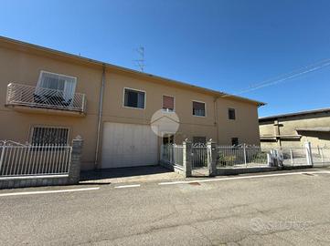 CASA INDIPENDENTE A RONSECCO