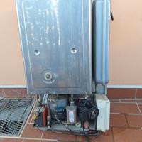 Caldaia a gas funzionante
