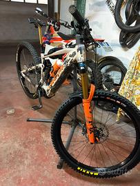 Focus SAM2 6.9 Enduro tgM