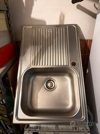 Lavello 1 vasca antigraffio