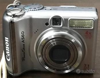 Fotocamera digitale Canon PowerShot A560