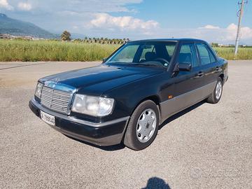 Mercedes W124 200E ASI Metano 1990
