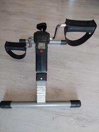 pedaliera per riabilitazione braccia e gambe 