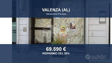 Immobile in asta di 97 m² a Valenza