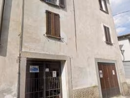 Immobile in asta di 56 m² a Lodi