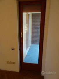 Infissi in legno con doppio vetro