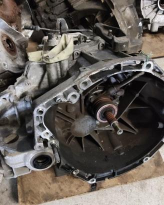 Cambio RENAULT SCENIC 1870cc benzina del 2009