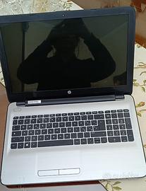 Notebook HP 15-AY051NL