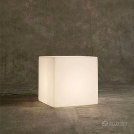LAMPADA SLIDE CUBO