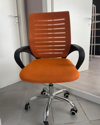 C06- SEDIA UFFICIO GIREVOLE ARANCIONE