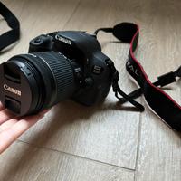 Canon EOS 700d
