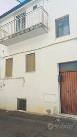 Casa su due livelli a pomarico