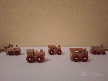 LOCOMOTIVE TRENINI IN LEGNO