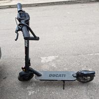 monopattino ducati pro plus II