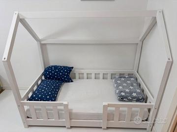 Letto a Casetta Montessori in legno bianco