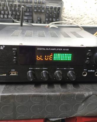 Amplificatore Sunbuck AV80 btper hifi e karaoke