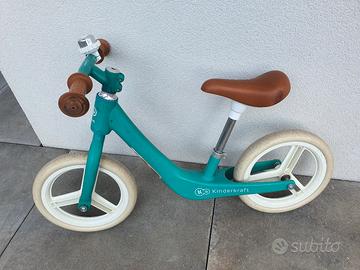 bicicletta senza pedali