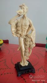 Statuetta asiatica 