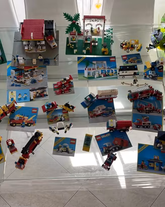 Lego Vintage Classic Town e Space