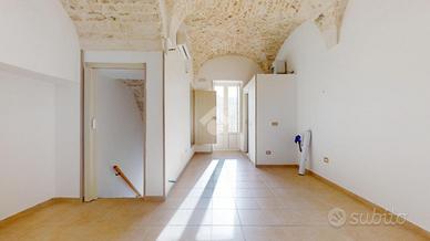 CASA INDIPENDENTE A MARTINA FRANCA