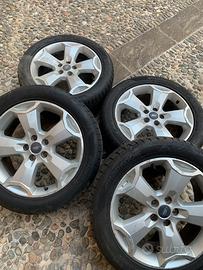 Cerchi auto ford volvo 18 con gomme invernali