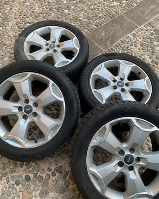 Cerchi auto ford volvo 18 con gomme invernali