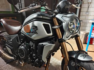 CFMOTO 700 CL-X HERITAGE solo 6000 km! CF MOTO