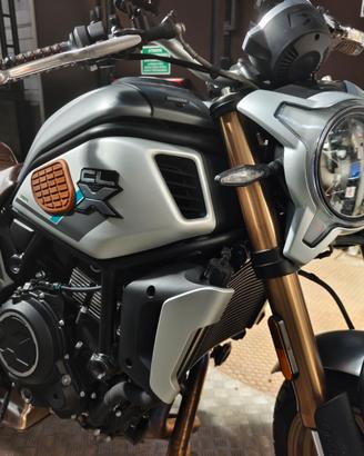 CFMOTO 700 CL-X HERITAGE solo 6000 km! CF MOTO