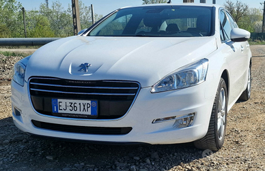 Peugeot 508 modello Allure (Limousine)