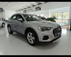 AUDI Q3 35 TDI S tronic Business Advanced