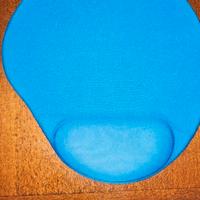 Tappetino mouse con reggi polso