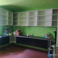 Cucina in sospensione 