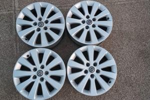 N.4 CERCHI IN LEGA ORIGINALI  OPEL 17”