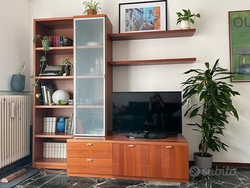 Parete attrezzata TV