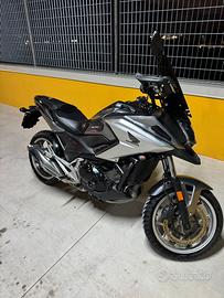 Honda nc 750 travel edition