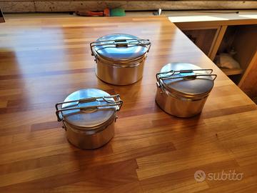 Una schiscetta, portavivande, porta
pranzo vintage