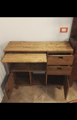 Mobile porta PC in legno