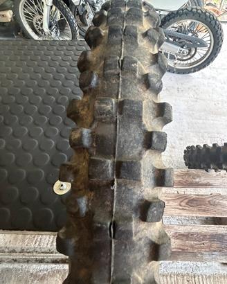 Copertone moto 80/100-21
