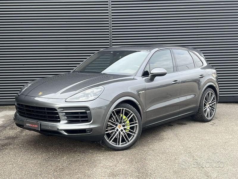 Porsche Cayenne Electric